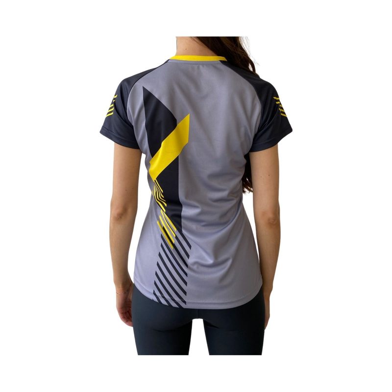 Running shirt for women