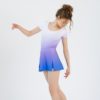 Gerader Sportrock mit seitlichen Schlitzen und Unterhose 8