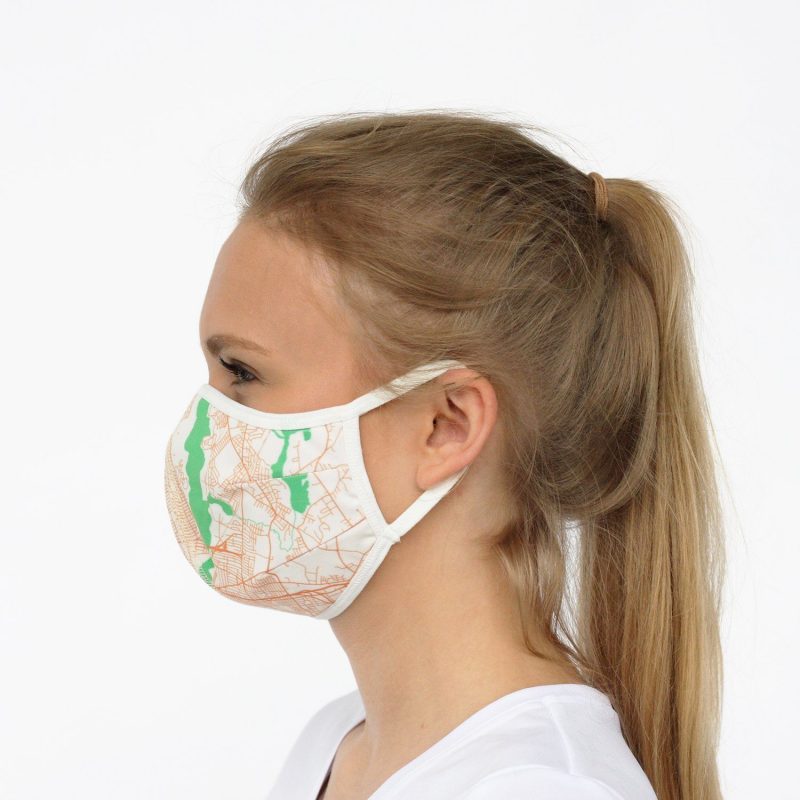 Face mask with print