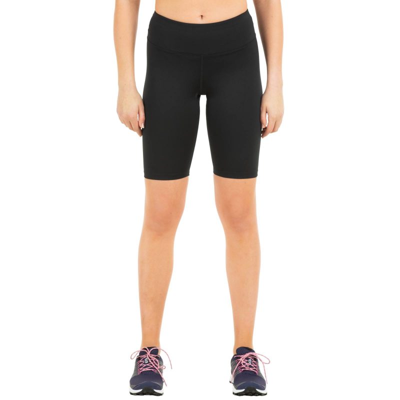 Tight-fitting running shorts with a high belt for black women