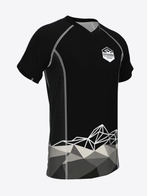 Custom sublimated performance T-shirt with breathable mesh side panels, raglan sleeves for trail team Supervaroņi